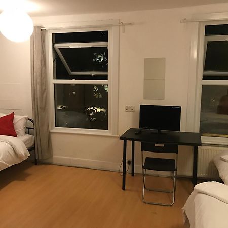 Poplar Guest House London Eksteriør billede