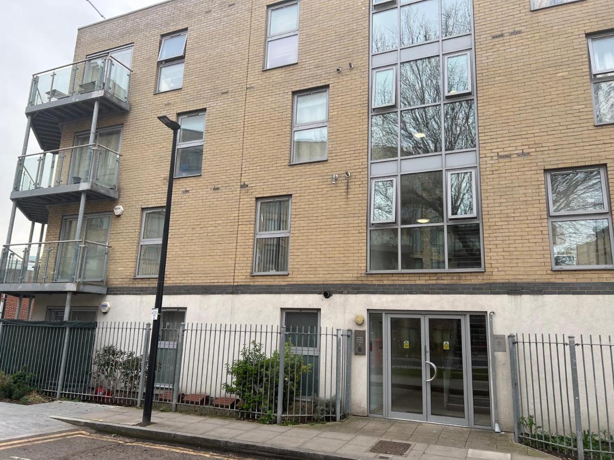 Poplar Guest House London Eksteriør billede