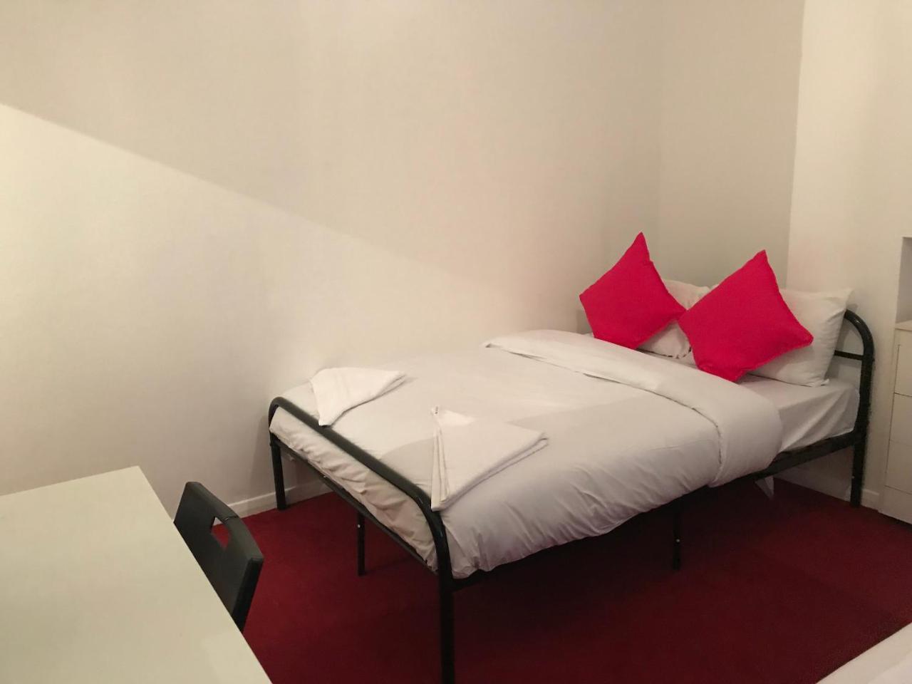 Poplar Guest House London Eksteriør billede