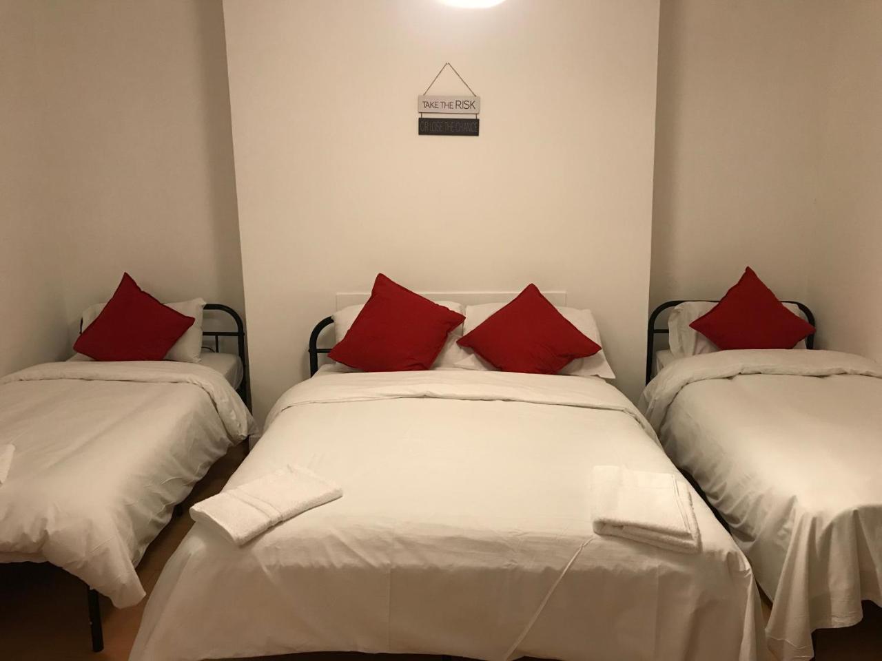 Poplar Guest House London Eksteriør billede